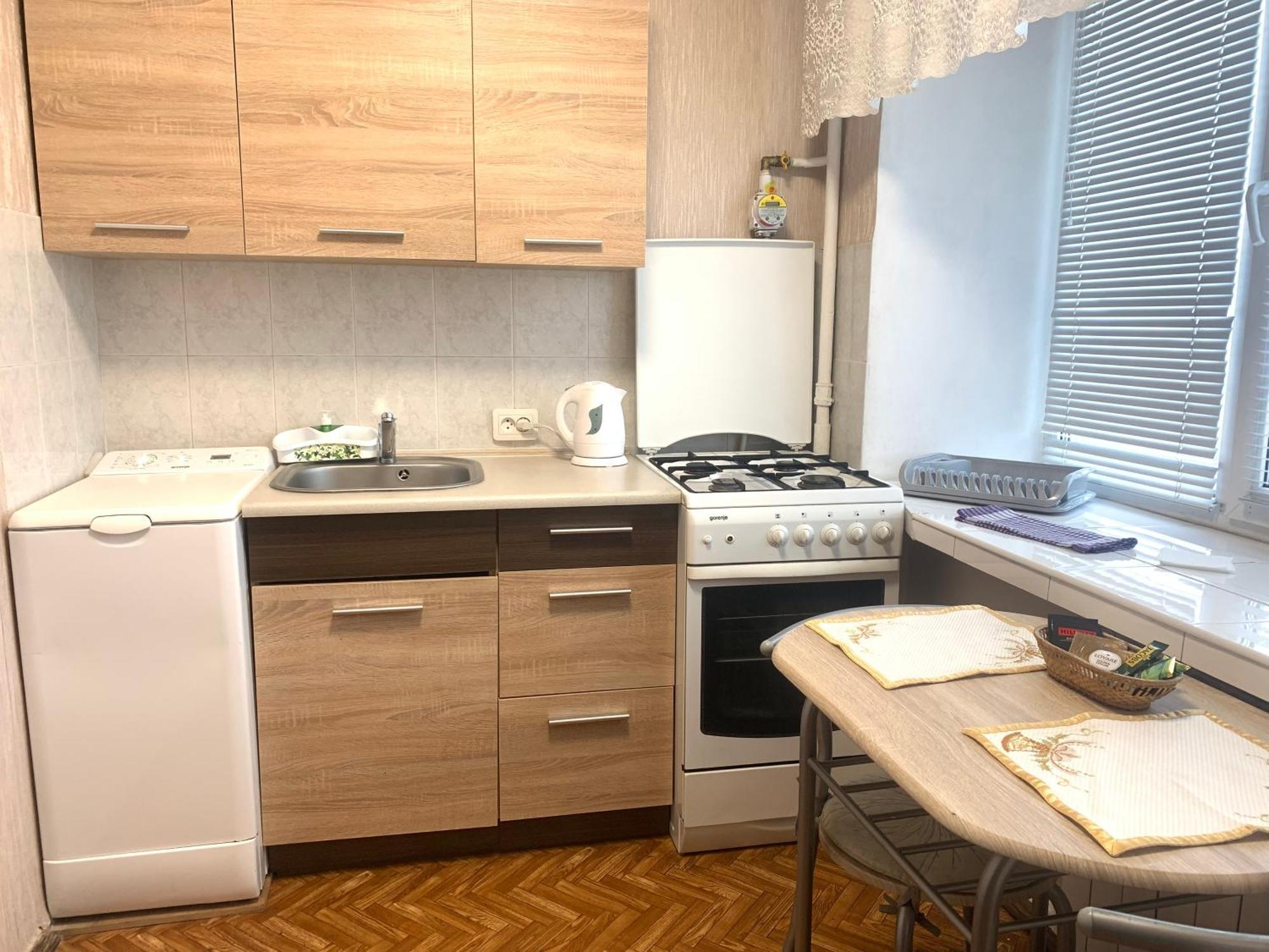 Podil Apart Near Poschtova Square History Center Киев Екстериор снимка