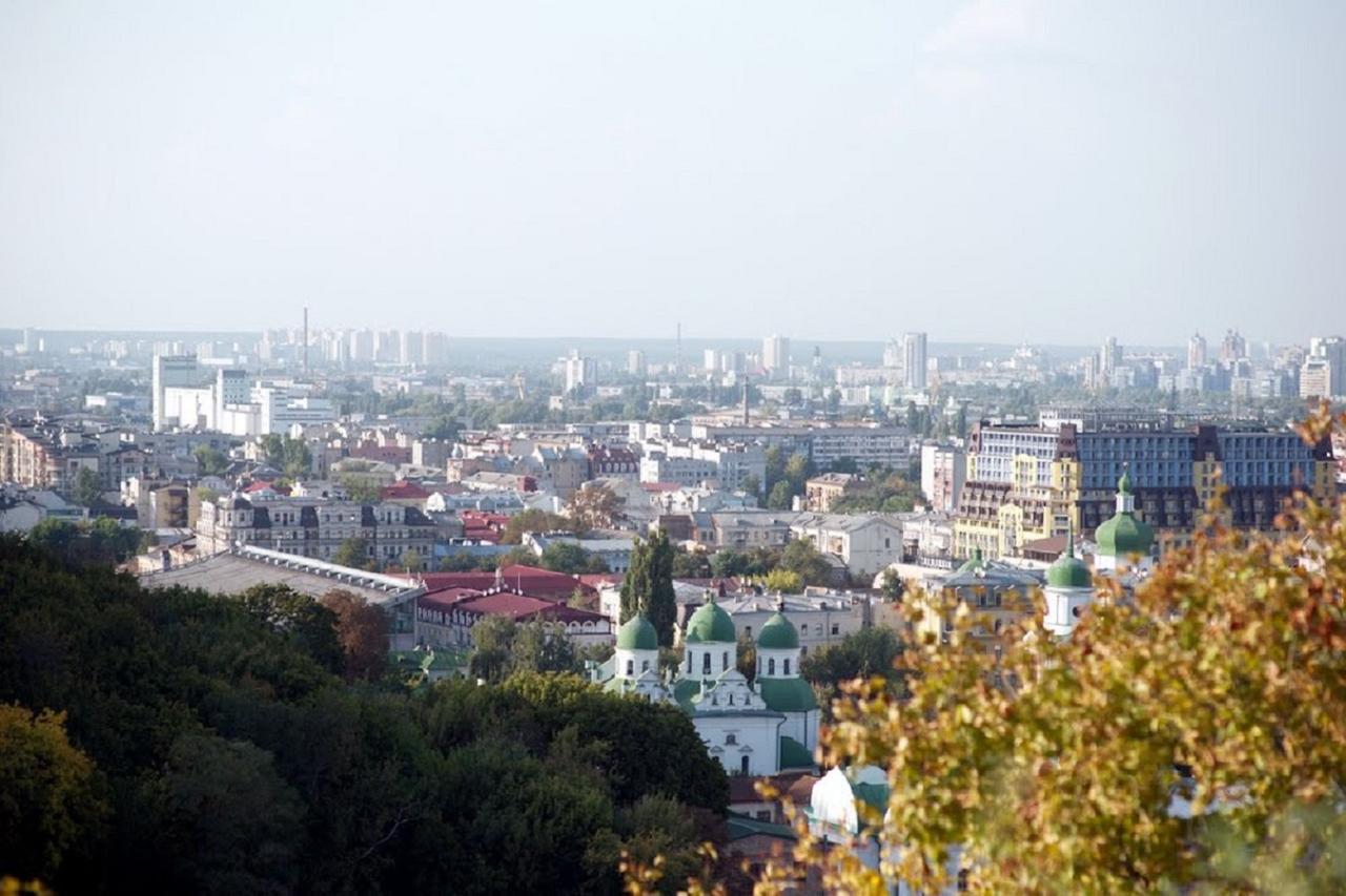 Podil Apart Near Poschtova Square History Center Киев Екстериор снимка