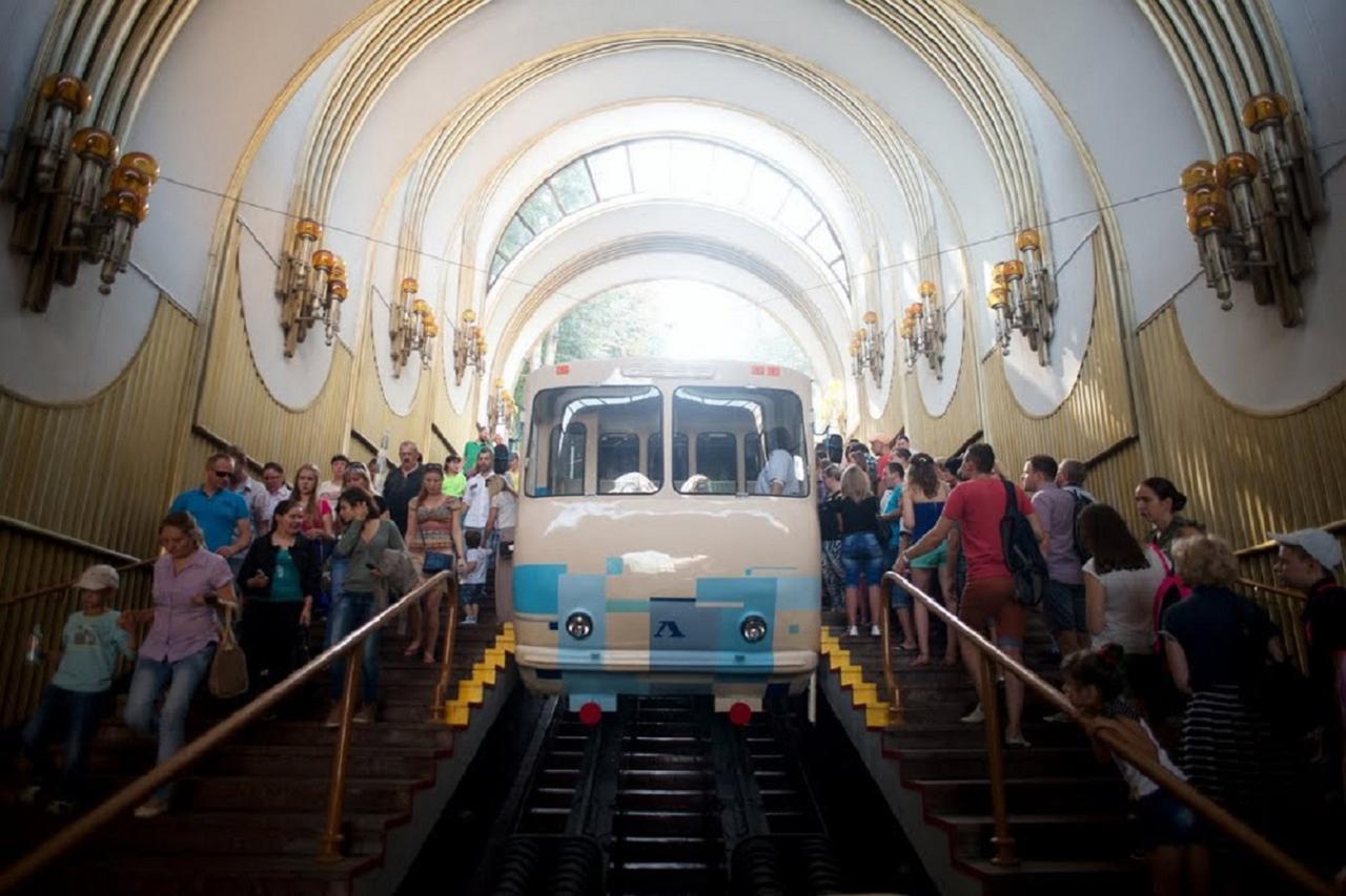 Podil Apart Near Poschtova Square History Center Киев Екстериор снимка